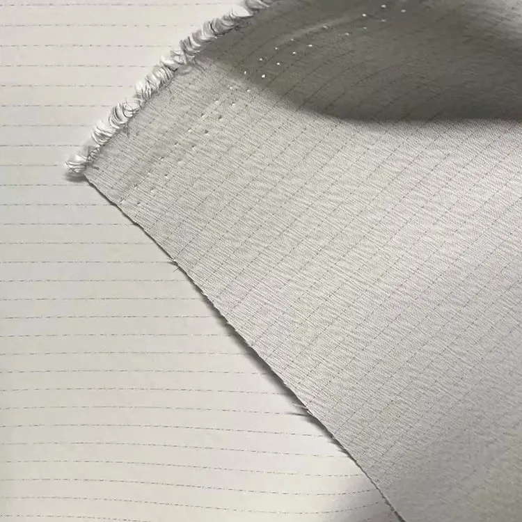 ما هو قماش المرشح المستخدم؟